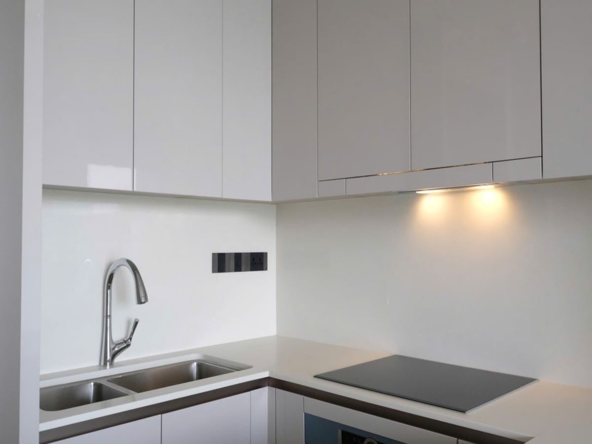 Căn hộ 2 Phòng Ngủ 68m2 giá thuê chỉ 60tr Grand Marina Sài Gòn&nbsp;